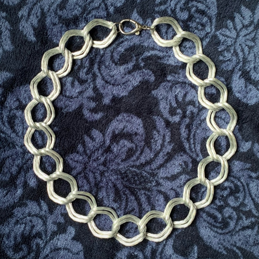 Vintage bold chain necklace lightweight